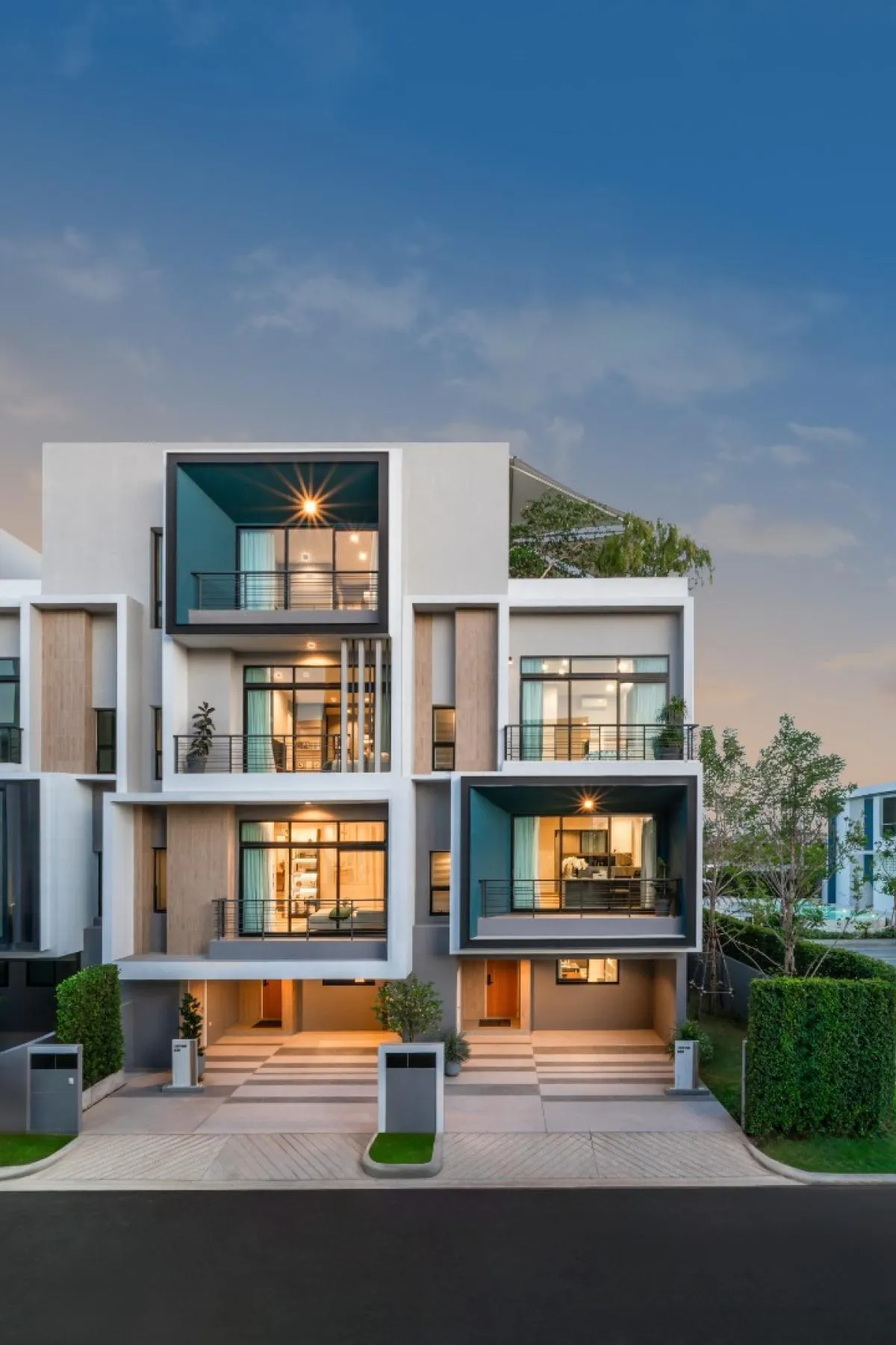 For Sale Townhouse/Townhome  , Nirvana Define Krungthepkreetha ,  2