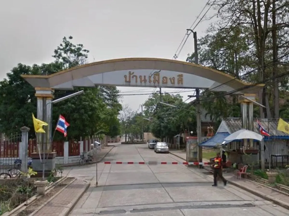 ขายบ้าน  หมู่บ้านเมืองดี ศาลาธรรมสพน์ เขต ทวีวัฒนา กรุงเทพ CX-166