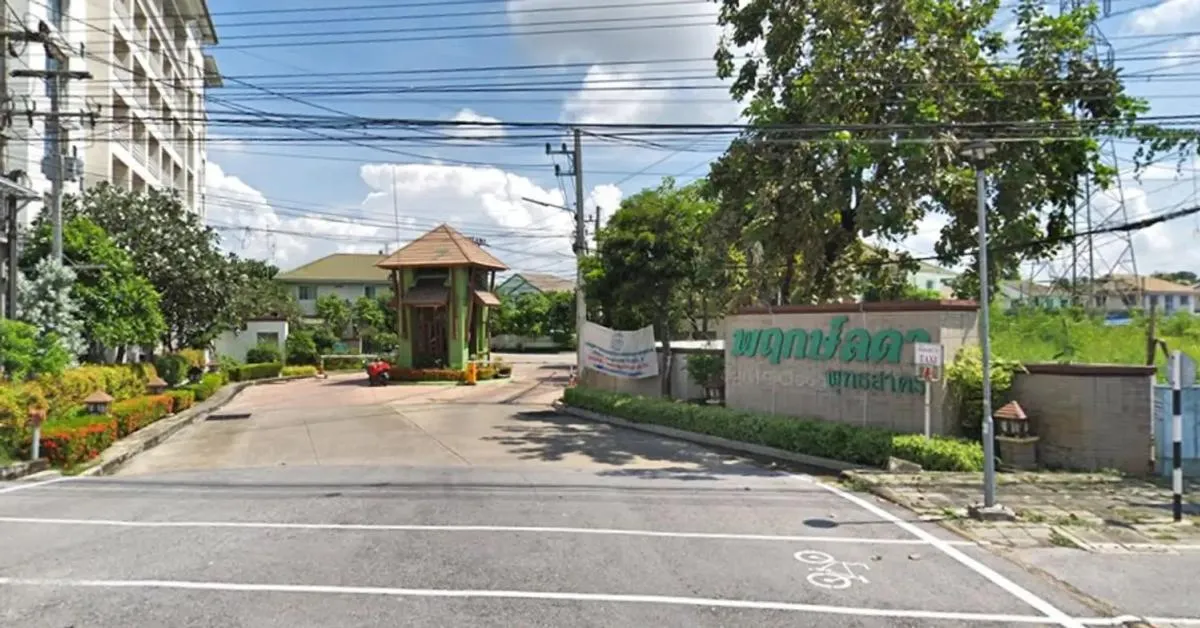 For Sale House , Pruek Lada Phutthasakorn , Suan Luang , Krathum 