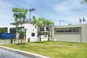 Uraiwan Grand Villa - อุไรวรรณ แกรนด์ วิลล่า