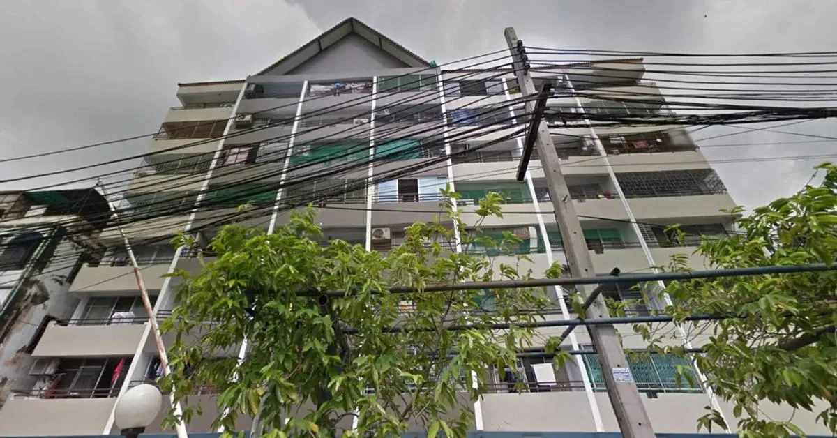 For Sale Condo , Exclusive Place , corner unit , Chomphon , Chatu