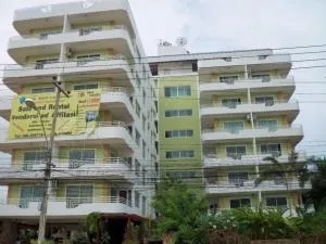 Jada Beach - ชฎา บีช