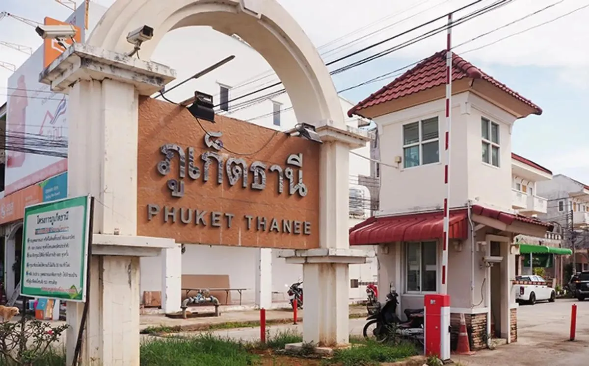 ขายทาวน์เฮ้าส์/ทาวน์โฮม  บ้านธาริณี ปิ่นเกล้า รีโนเวทใหม่ ตลิ่งชั