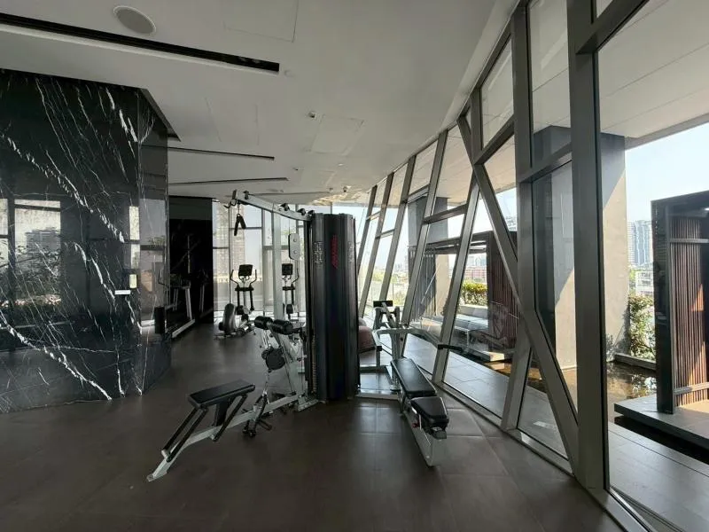 HQ Thonglor ให้เช่า แต่งครบ ห้องสวย ชั้นสูง วิวสวย โซนทองหล่อ | C