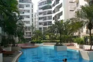 Waterford Rama 4 - เดอะ วอเตอร์ฟอร์ด พระราม 4