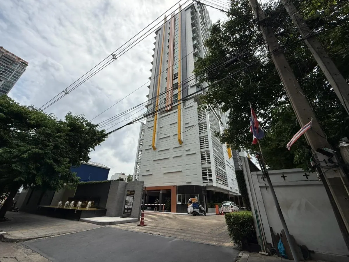For Sale Condo , Ivy sathorn 10 , BTS-Chong Nonsi , Silom , Bang  1