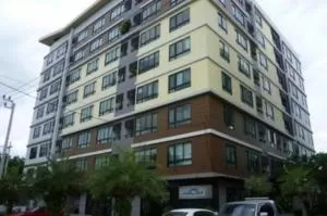 J.W. CITY Ratchada 32 - เจ ดับบลิว ซิตี้ (รัชดาภิเษก 32)