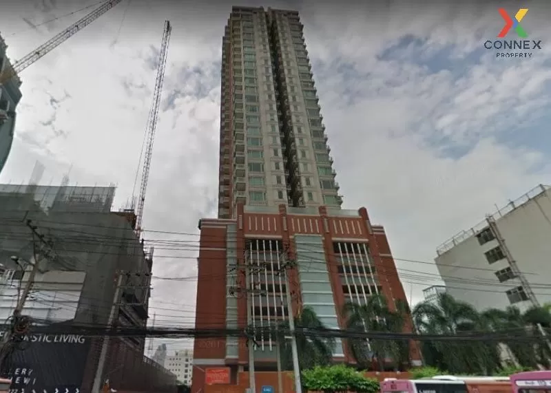 FOR RENT condo , Manhattan Chidlom , Duplex , wide frontage , BTS