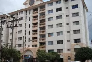 Century Park Ladprao - เซ็นจูรี่ ปาร์ค ลาดพร้าว