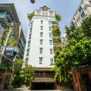 Baan Pipat Exclusive apartment - บ้าน พิพัฒน์ เอ็กซ์คลูซีฟ อพาร์ทเม้นท์