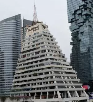 DIAMOND TOWER CONDOMINIUM - ไดมอนด์ ทาวเวอร์