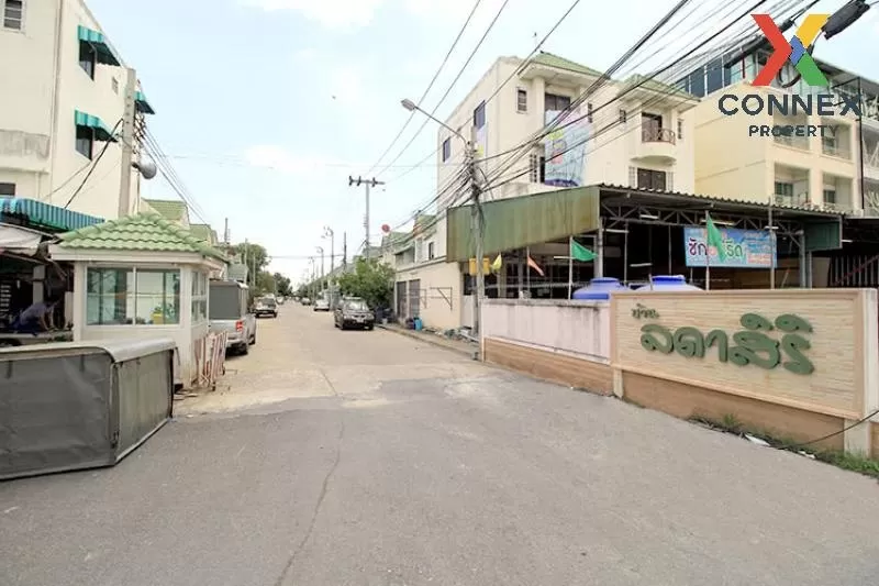 For Sale Townhouse/Townhome  , Ladasiri Baan Kluay-Sai Noi , newl