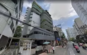 Premier Condo Sukhumvit 24