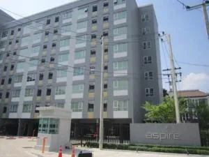 Aspire Sathorn – Taksin Brick Zone - แอสปาย สาทร-ตากสิน บริค โซน