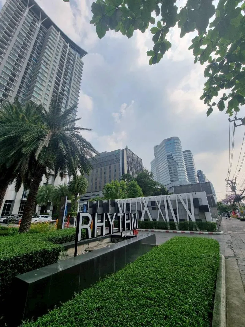 เช่า คอนโด ชั้นสูง Rhythm Ratchada - Huai Khwang MRT-ห้วยขวาง รัช