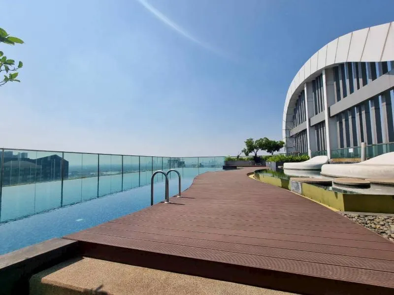 FOR SALE condo , RHYTHM Sukhumvit 44/1 , BTS-Phra Khanong , Phra 