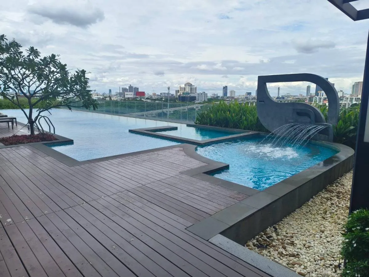 For Rent Condo , Rich Park Triple Station , high floor , ARL-Hua 