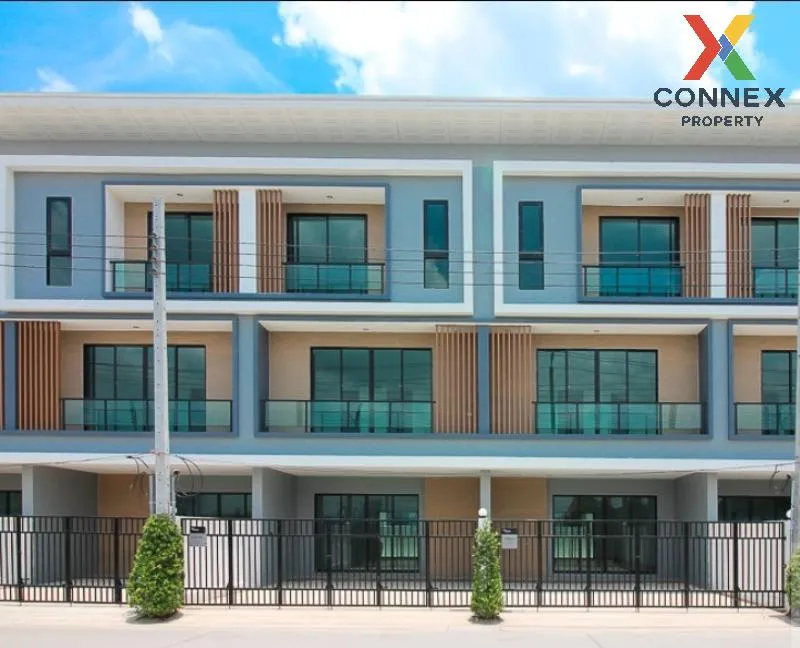 ขายทาวน์เฮ้าส์/ทาวน์โฮม  บ้านชญาดา @เวิร์ค บางนา กม.5 บางแก้ว บาง