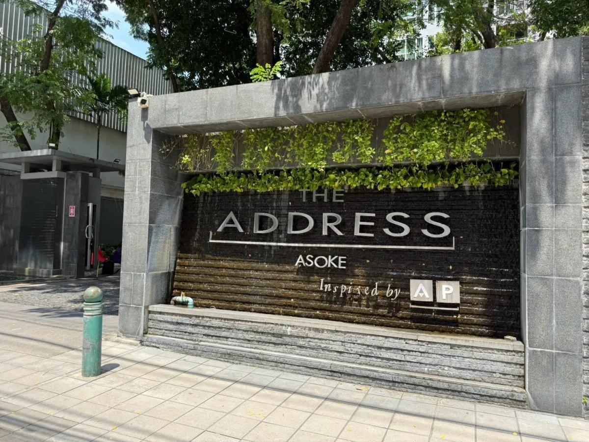 เช่าคอนโด  ดิ แอดเดรส อโศก วิวสวย ชั้นสูง ห้องมุม MRT-เพชรบุรี มั