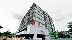 Thana Tri - ธนา ทรี (จรัญสนิทวงศ์ 40)