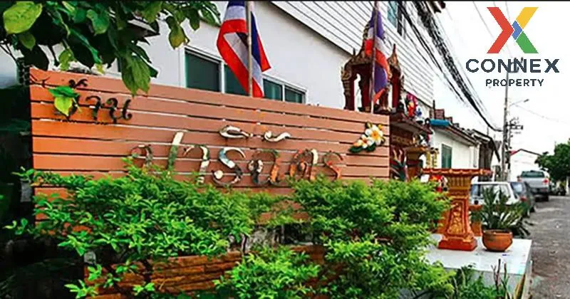 ขายทาวน์เฮ้าส์/ทาวน์โฮม  บ้านปาริฉัตร บางเลน รีโนเวทใหม่ บางเลน บ