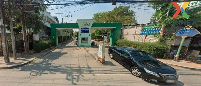 For Sale Townhouse/Townhome  , Baan Rompo Bangbuathong , newly re