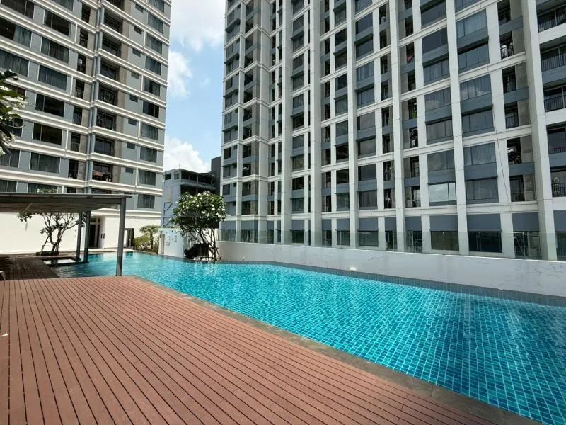 เช่าคอนโด  เดอะ เซนต์ เรซิเดนซ์ MRT-พหลโยธิน จอมพล  เขต จตุจักร ก