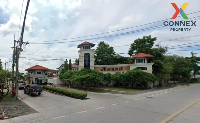 For Rent House , Chaiyaphruek Thepharak , corner unit , Bang Pla 