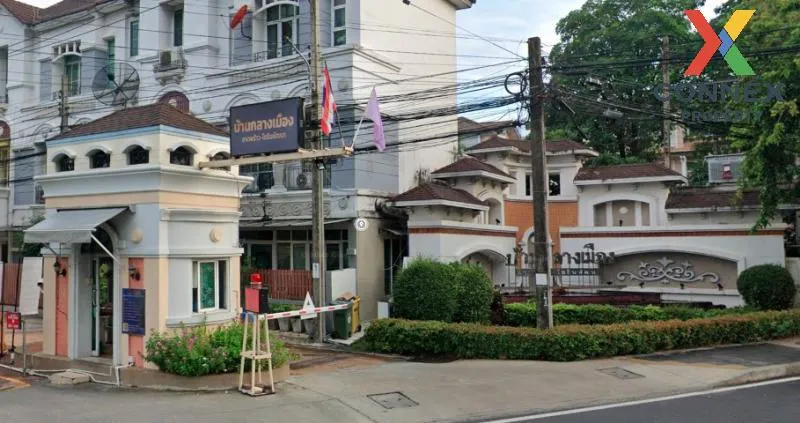 For Sale Townhouse/Townhome  , Baan Klang Muang Ladprao - Yothin 