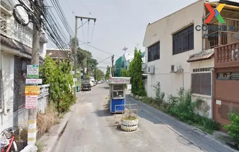 For Rent Townhouse/Townhome  , Yoo Charoen 29 , Sam Saen Nok , Hu