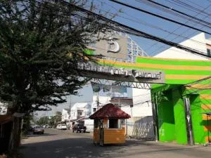 Baan Thanyaphuek Suwinthawong