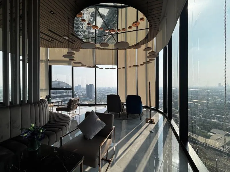 FOR RENT condo , Ideo Mobi Sukhumvit Eastpoint , high floor , BTS