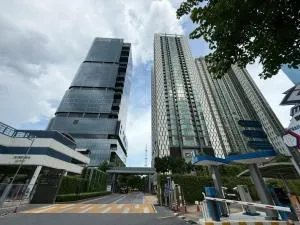 Noble Revolve Ratchada - โนเบิล รีวอลฟ์ รัชดา 1