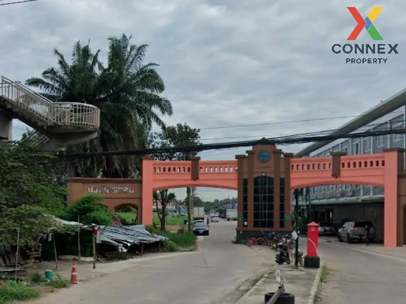 ขายทาวน์เฮ้าส์/ทาวน์โฮม  นิวเวิลด์วิลล์ หน้ากว้าง รีโนเวทใหม่ ละห