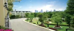 URBAN SATHORN - เออร์เบิน สาทร