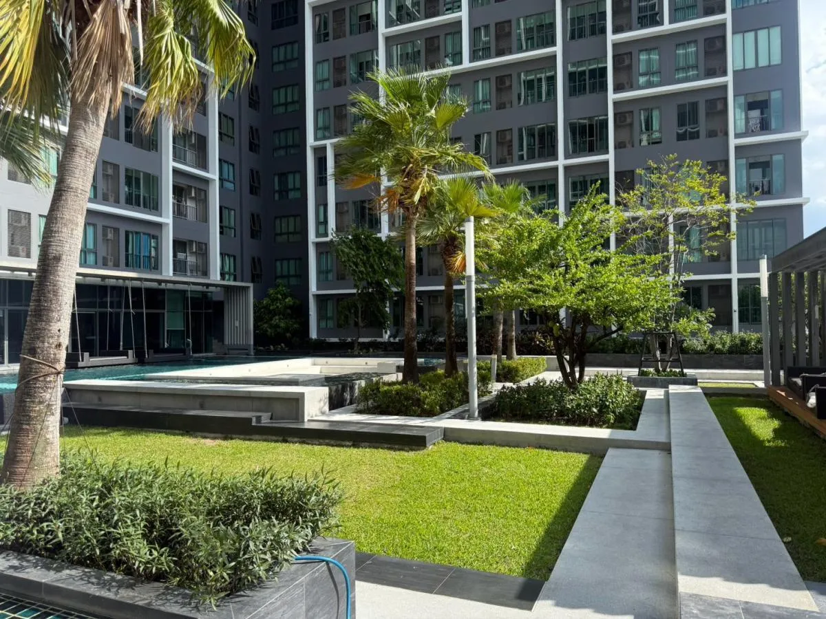 For Rent Condo , Ideo Mobi Charan Interchange , corner unit , MRT
