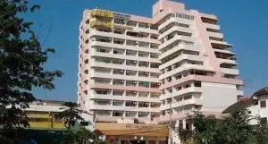 Golden Pattaya Condominium - โกลเด้น พัทยา คอนโดมิเนียม