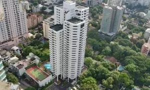 Baan Suanpetch - บ้านสวนเพชร