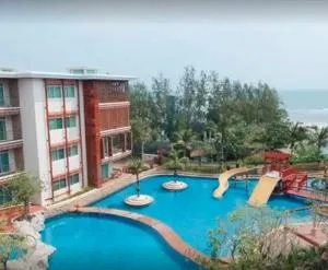 The Seaside Condominium