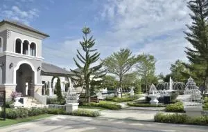 Golden Town Ayutthaya - โกลเด้น ทาวน์ อยุธยา