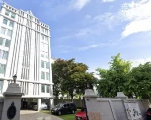 MANHATTAN PARK RESIDENCES