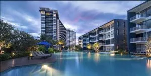 Baan Thew Talay Blue Sapphire