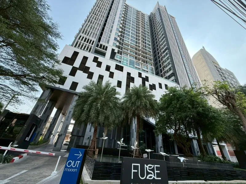 FOR RENT condo , Fuse Sathorn - Taksin , BTS-Wongwian Yai , Bang 