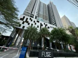 Fuse Sathorn - Taksin - ฟิวส์ สาทร - ตากสิน
