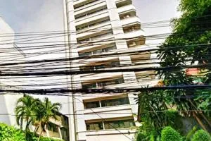 Baan Sathorn - บ้านสาทร