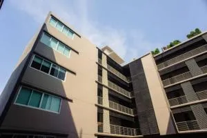 C&C 29 Condo - ซี แอนด์ ซี ทเวนตี้ไนน์ คอนโด