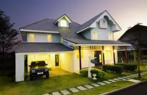 British Park Taveewatana