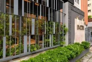 DAZZLE Sukhumvit 7 - แดซเซิล สุขุมวิท 7