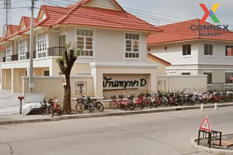 For Sale Townhouse/Townhome  , Baan Phrueksa D , newly renovated 