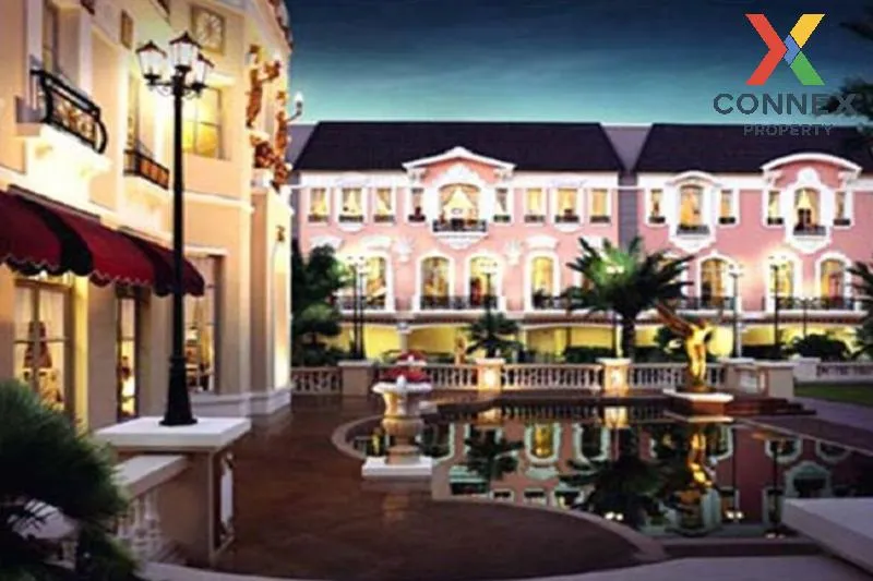 ขายทาวน์เฮ้าส์/ทาวน์โฮม  บ้านกลางเมือง มอนติ - คาร์โล ลาดยาว เขต 